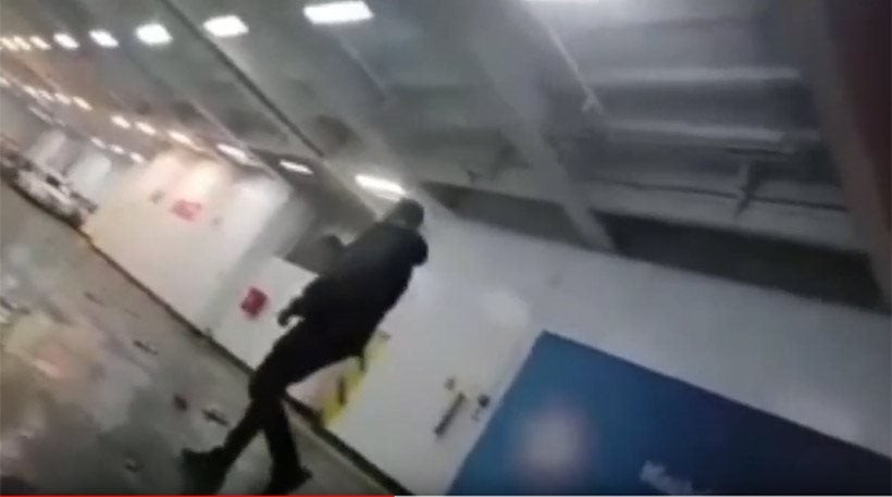 Βίντεο ντοκουμέντο από τη σύλληψη επικίνδυνων εγκληματιών μέσα στο πλοίο για Ζάκυνθο